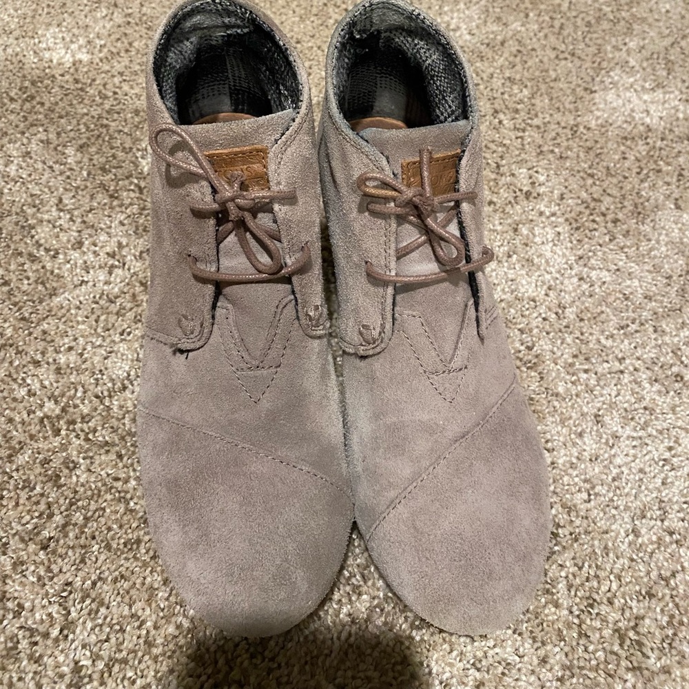 Toms booties